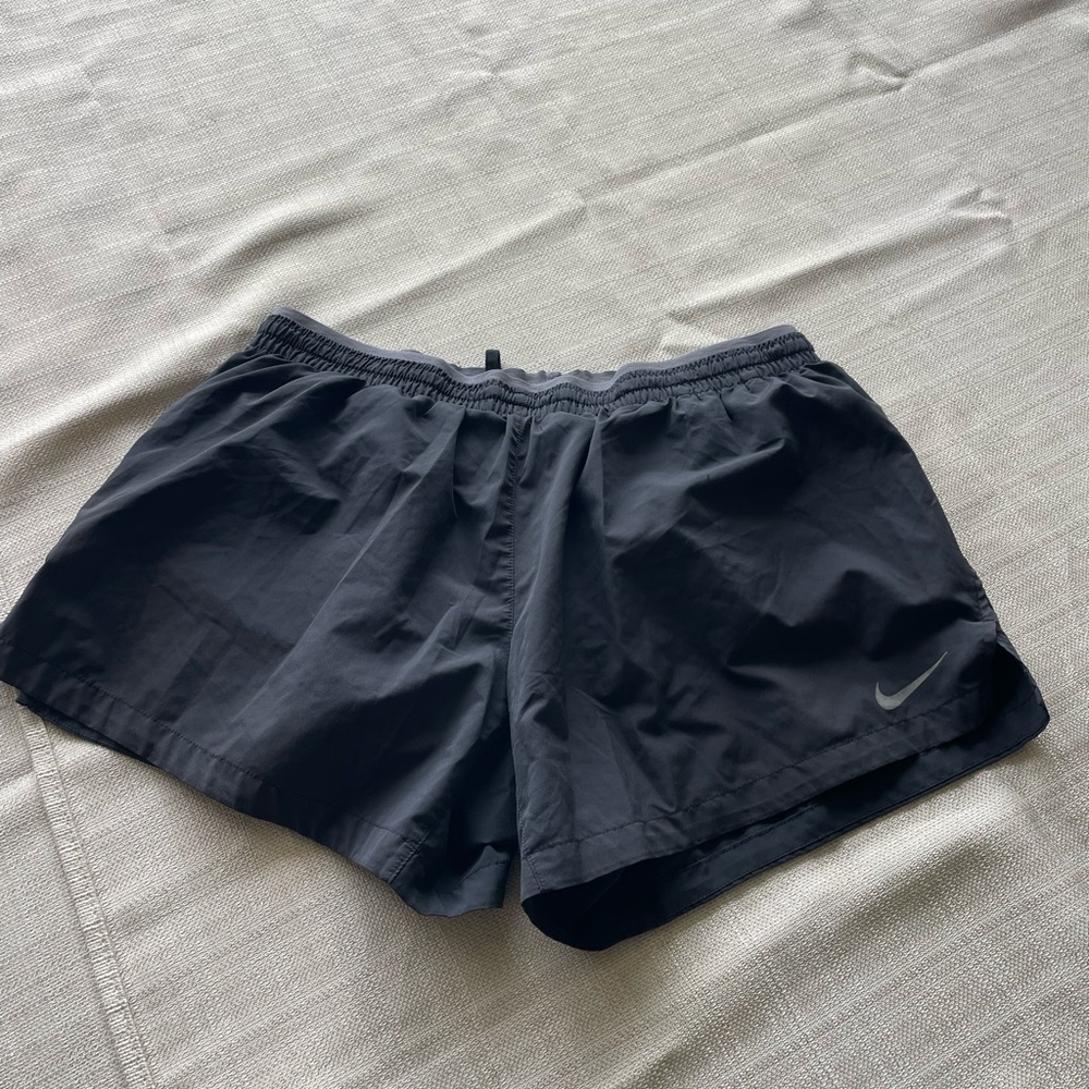 Women's Nike Shorts - Sz. L
